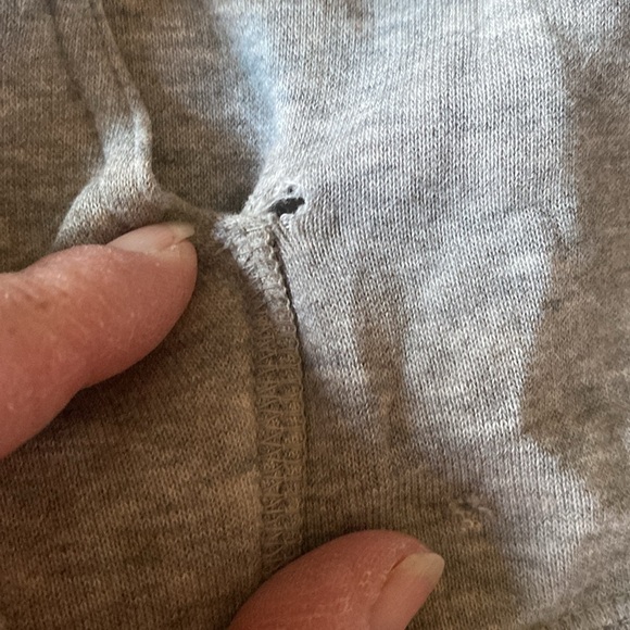 Nike size L(14/16) hoodie approximately 24 inches long. Nice condition. - Picture 8 of 11